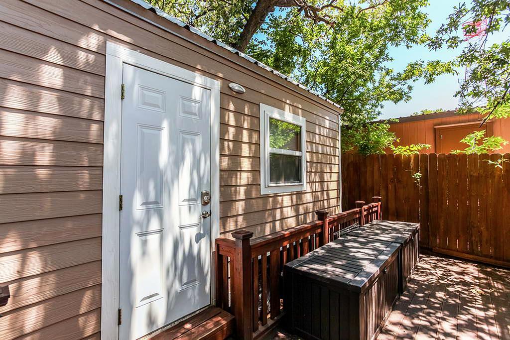 Tiny House Hotel Austin Exterior foto